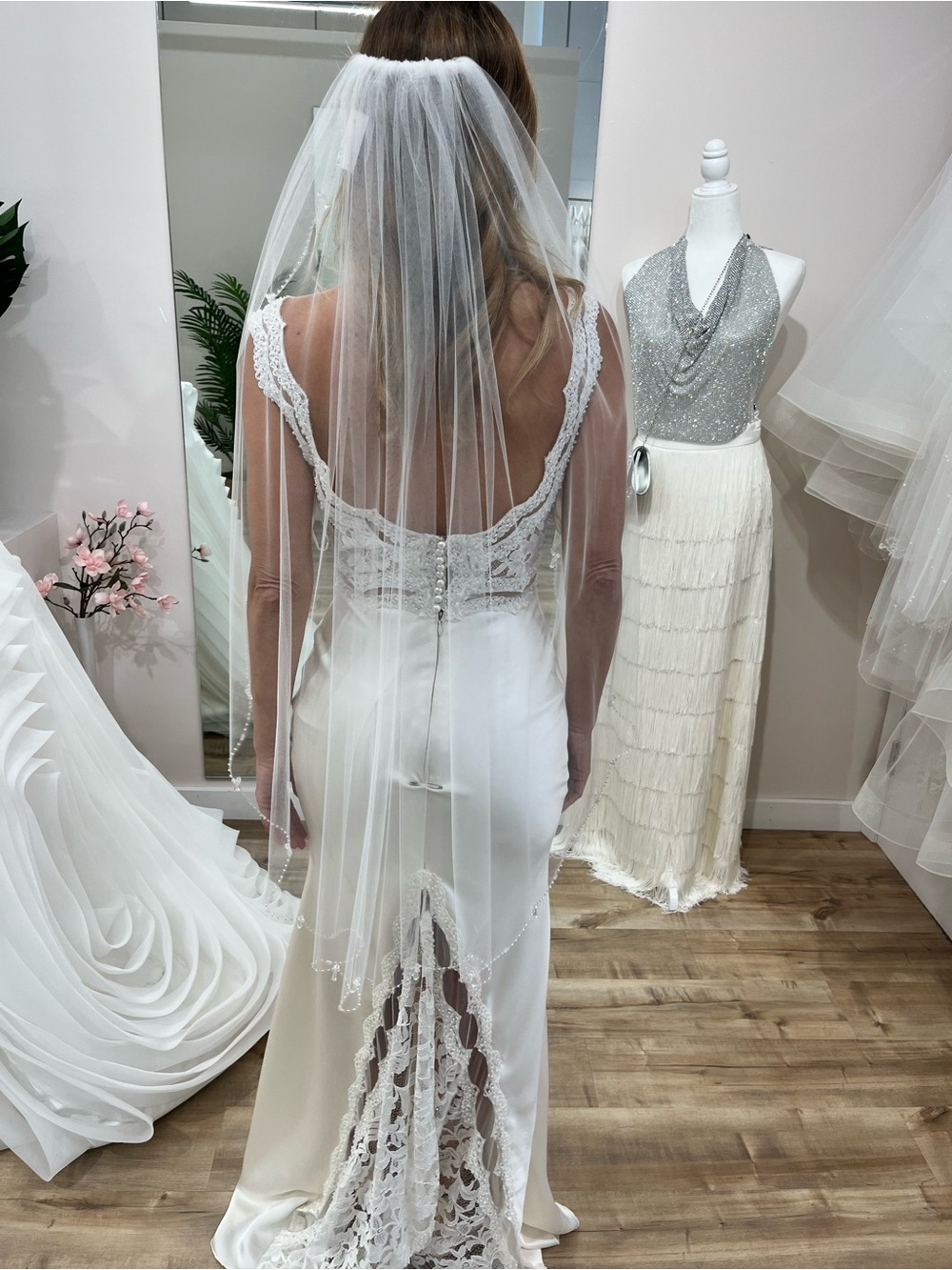 Couture bridal wedding dress gown
